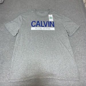 BNWT Calvin Klein T-shirt